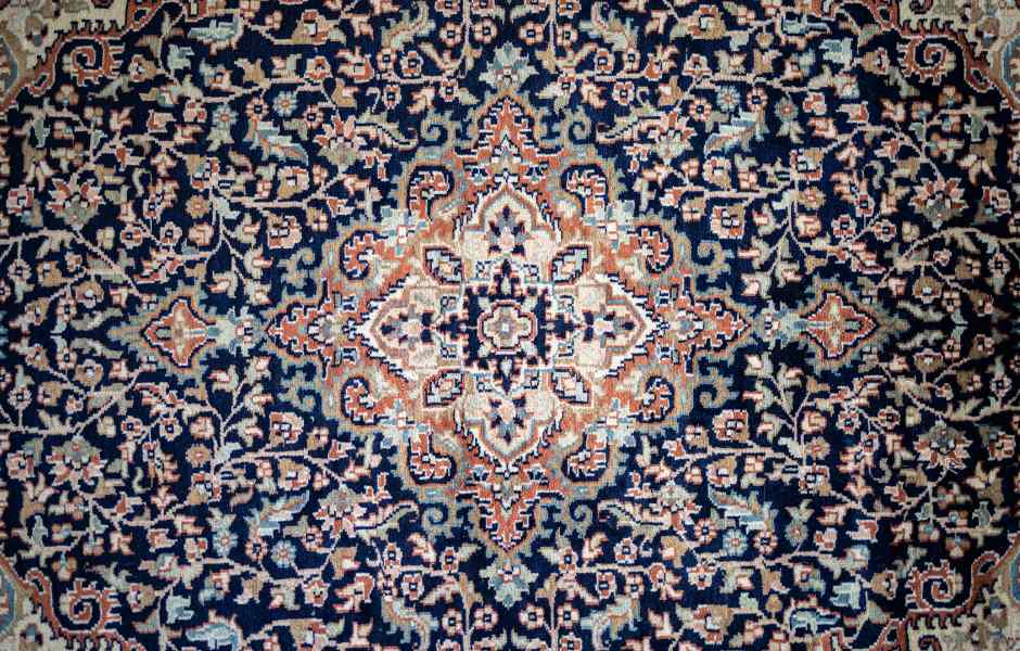 How can I tell the value of my oriental rug?